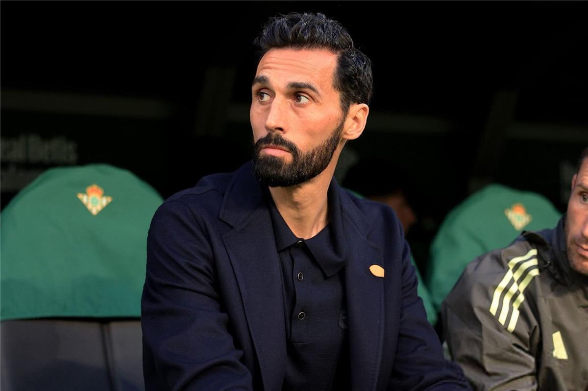 غضب بين لاعبي ريال مدريد بسبب أربيلوا