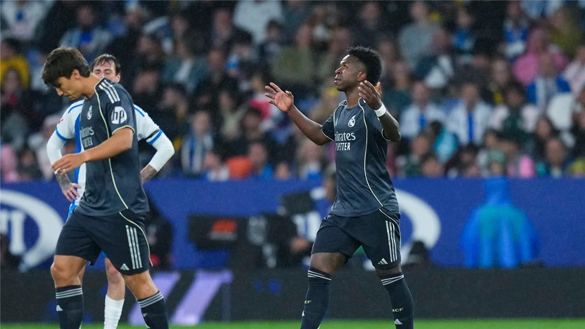فيديو | تتويج برشلونة يتأجل.. ريال مدريد يتخطى إسبانيول بثنائية فينيسيوس في الدوري الإسباني