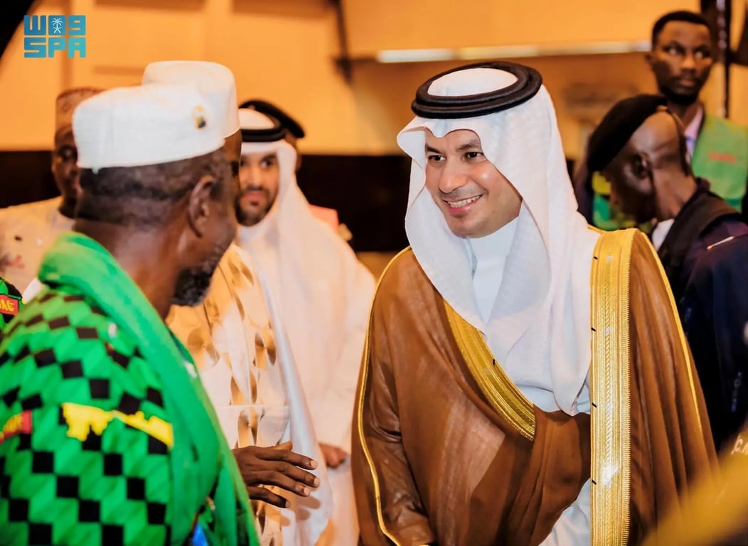 سفير المملكة في غينيا يودّع حجاج كوناكري ويؤكد اكتمال استعدادات موسم حج 1447 — سبق