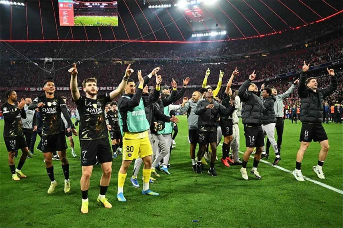 نيفيز: فخورون بتأهلنا لنهائي دوري أبطال أوروبا.. وباتشو: عقليتنا الجماعية صنعت الفارق