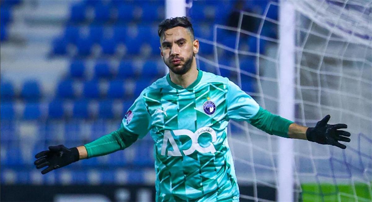 خاص | حقيقة اقتراب نجم الزمالك من الانضمام لـ بيراميدز بترشيح من ناصر ماهر