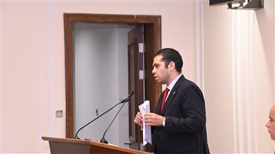 بحضور محافظ القاهرة.. النائب أحمد عبد المعبود يفجر ملف مخالفات بناء في حي السلام ويعرض فيديوهات داخل البرلمان