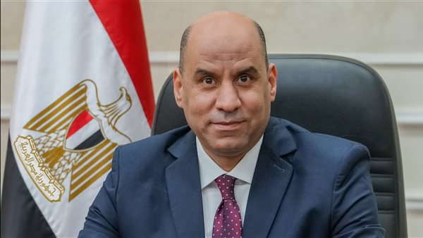 وزارة العمل تطلق برامج تدريبية وتوظيفية في 12 محافظة لدعم الشباب والنساء وذوي الاحتياجات الخاصة