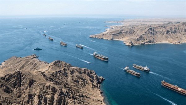 عضو جمهوري: فتح مضيق هرمز يعزز المصالح الصينية والاقتصاد العالمي