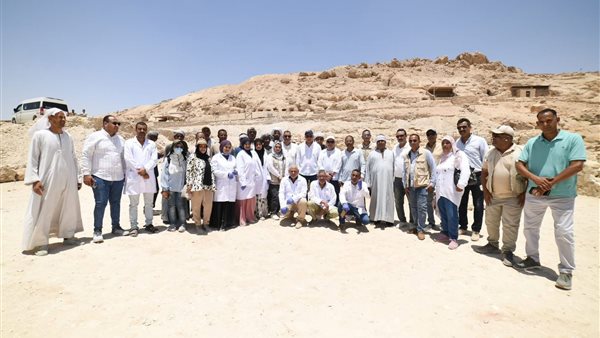 وزير السياحة يزور منطقة ذراع أبو النجا ويطلع على أعمال الحفائر بالأقصر