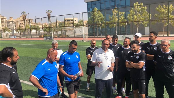 اختتام الدورة التدريبية لمدربي حراس المرمى باتحاد الكرة