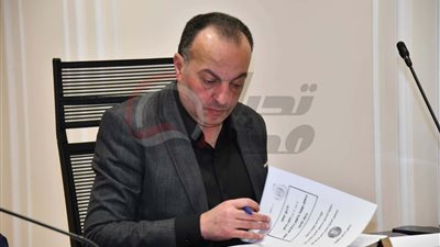وكيل لجنة الطاقة النواب يهاجم ضعف التواصل مع شركات الكهرباء: “السلك بينا وبين الوزارة اتقطع”