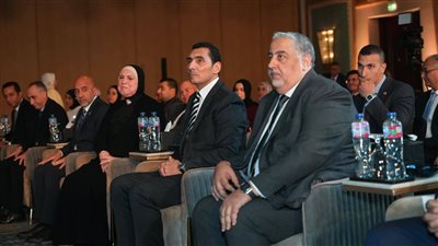 وزير الشباب والرياضة يشيد بدور روابط الرياضية بعد رعاية مصر للتأمين للأبطال