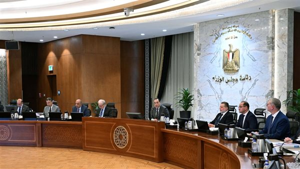 الحكومة تعلن توافر السلع بكميات وأسعار مناسبة لتلبية احتياجات المواطنين