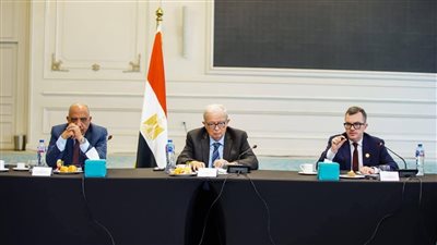 وزير التخطيط يبحث مع مجموعة البنك الدولي آلية تمويل وضمان البنية التحتية في مصر