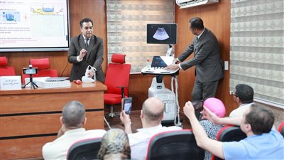 وزارة الصحة تستقدم فريقًا جراحيًا متخصصًا من بيرو لإجراء جراحات أجنة دقيقة بمستشفى مبرة المعادي