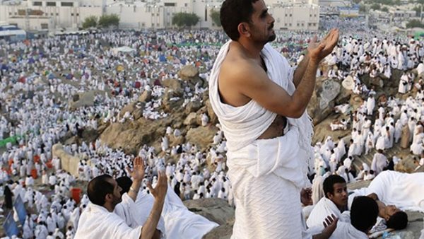 مخيمات ذكية في منى لاستقبال الحجاج والتأكد من تجهيزات السياحة المصرية