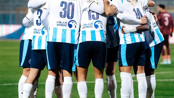 تحديد تشكيلة بيراميدز لمواجهة سموحة في مباراة الحسم
