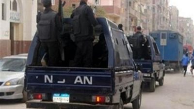 سابه بين الحياة والموت.. الداخلية تكشف لغز دهس شاب بسيارة نقل في بورسعيد