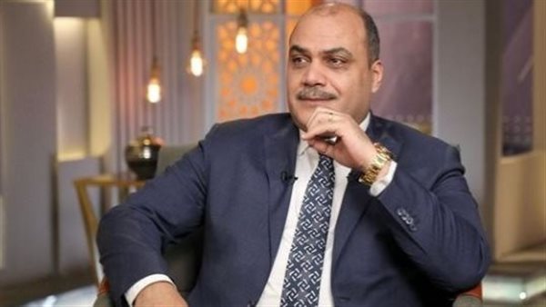 محمد الباز: يناير ليست ثورة مقدسة بل وهم كبير