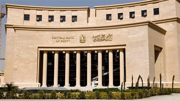 التعامل مع أسعار الفائدة: 23 قرار تثبيت ورفعها 7 مرات في 6 سنوات