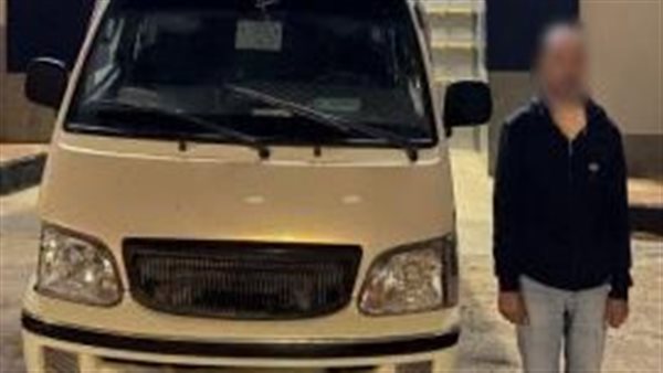 ضبط سائق ميكروباص في بني سويف لتقاضي أجرة تتجاوز المعدل المحدد