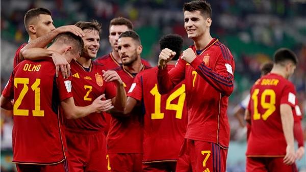 مدرب إسبانيا دي لافوينتي يكشف عن قائمة المنتخب لمونديال 2026