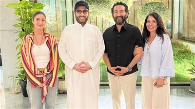 عأئلة جميلة.. تركي آل الشيخ في زيارة لـ أحمد حلمي ومنى زكي بمنزلهم