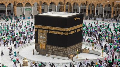 تزامن فلكي نادر: تعامد الشمس على الكعبة يحدد ملامح طقس يوم عرفة