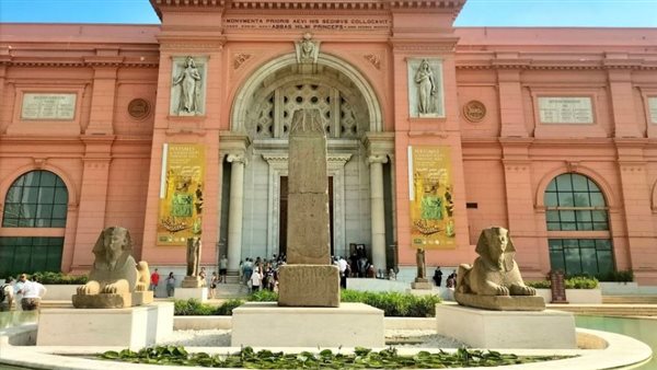 نقش نادر يوثق رحلة حتشبسوت إلى بلاد بونت بالمتحف المصري