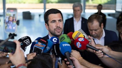 ريكيلمي ينتقد بيريز خلال تنافس رئاسة ريال مدريد