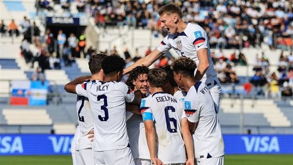 المنتخب الأمريكي يتغلب على السنغال بثلاثة أهداف لاثنين في إطار التحضير للمونديال