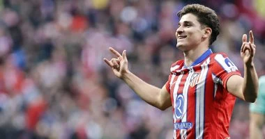 برشلونة يخطو نحو توقيع جوليان ألفاريز رسمياً