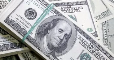 ثبات سعر الدولار أمام الجنيه خلال فترة العطلة الرسمية