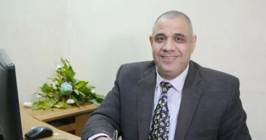 خبير يكشف أن الصراعات المالية تقود انقسامات الإخوان وتؤشر على نهاية الجماعة