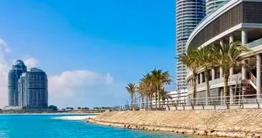 العلاج النفسي في العلمين يعتمد على البيئة الطبيعية لتعزيز الشفاء وتقليل الاكتئاب