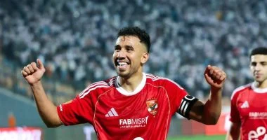 الأهلي يصر على بقاء تريزيجيه ويستبعد انتقاله في الموسم القادم