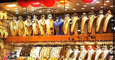 تراجع مفاجئ في أسعار الذهب يعيد سعر جرام عيار 21 إلى 6725 جنيهاً