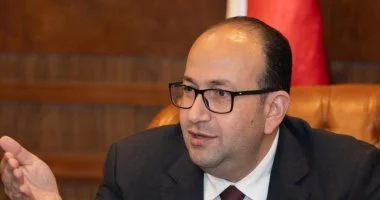 عمرو عويضة يشيد بمشروع العلمين الجديدة كرمز للتقدم والتنمية العالمية