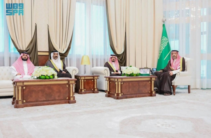 أمير الباحة يطّلع على تقرير عن جهود الأمانة في تعزيز الرياضة النسائية بالمنطقة