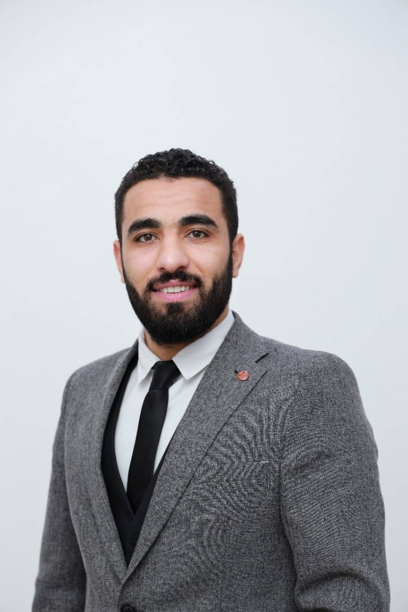 ضياء محمود يرزق بـ تميم”