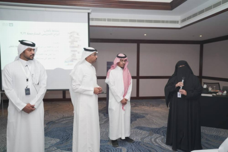 مدير تعليم الأحساء يدشن برنامج تطوير 19 ألف معلمًا ومعلمة