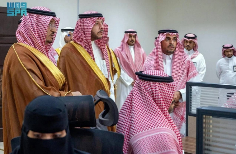 نائب أمير المدينة المنورة يتفقد العمليات التشغيلية والميدانية لوكالة الإمارة لشؤون الحج والزيارة