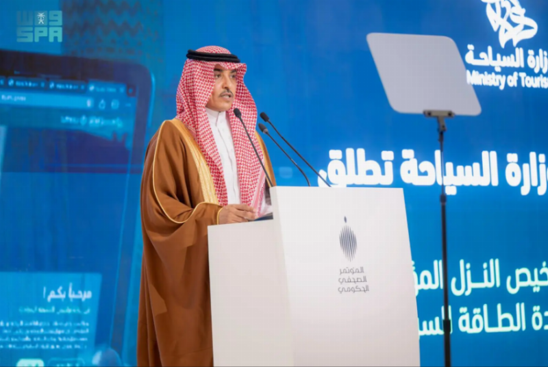 وزير الإعلام: “رؤية المملكة 2030” صاغت واقعًا جديدًا لكفاءة الحج.. ومنظومتنا الخدمية جاهزة لاستقبال ضيوف الرحمن