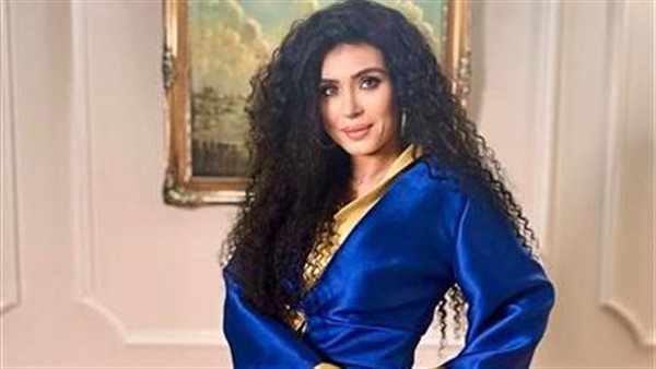 إعلامية تهاجم دينا بعد اقتراح تحديد عقد الزواج لعامين: كيف تؤثر هذه الأفكار على استقرار الأسرة؟