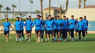 موكا ولاكاي يقودان هجوم سيراميكا كيلوباترا أمام بيراميدز في الدوري الممتاز