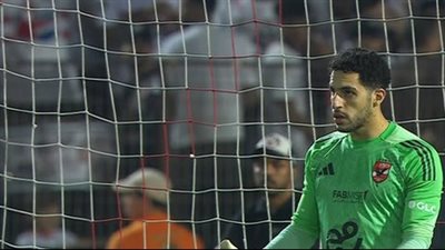 zamalek vs al ahly.. مصطفى شوبير يتصدى لركلة جزاء حسام عبد المجيد بطريقة رائعة