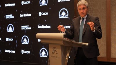 وزير السياحة: مخطط تطوير “نزلة السمان” يحافظ على هويتها التاريخية والأولوية لأهالي المنطقة