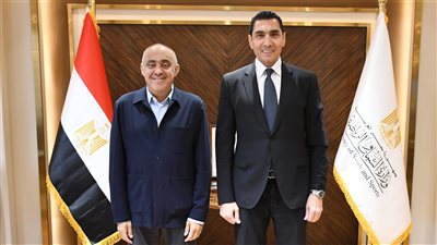وزير الشباب والرياضة يبحث التعاون مع المتحدة للرياضة