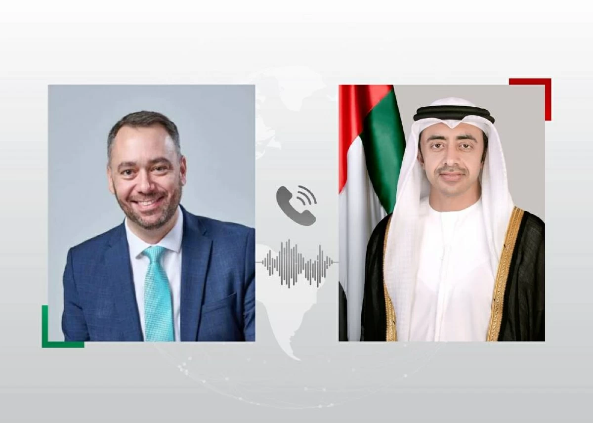 وزير خارجية بلجيكا يتلقى تعازي من عبدالله بن زايد إثر حادث تصادم حافلة مدرسية وقطار