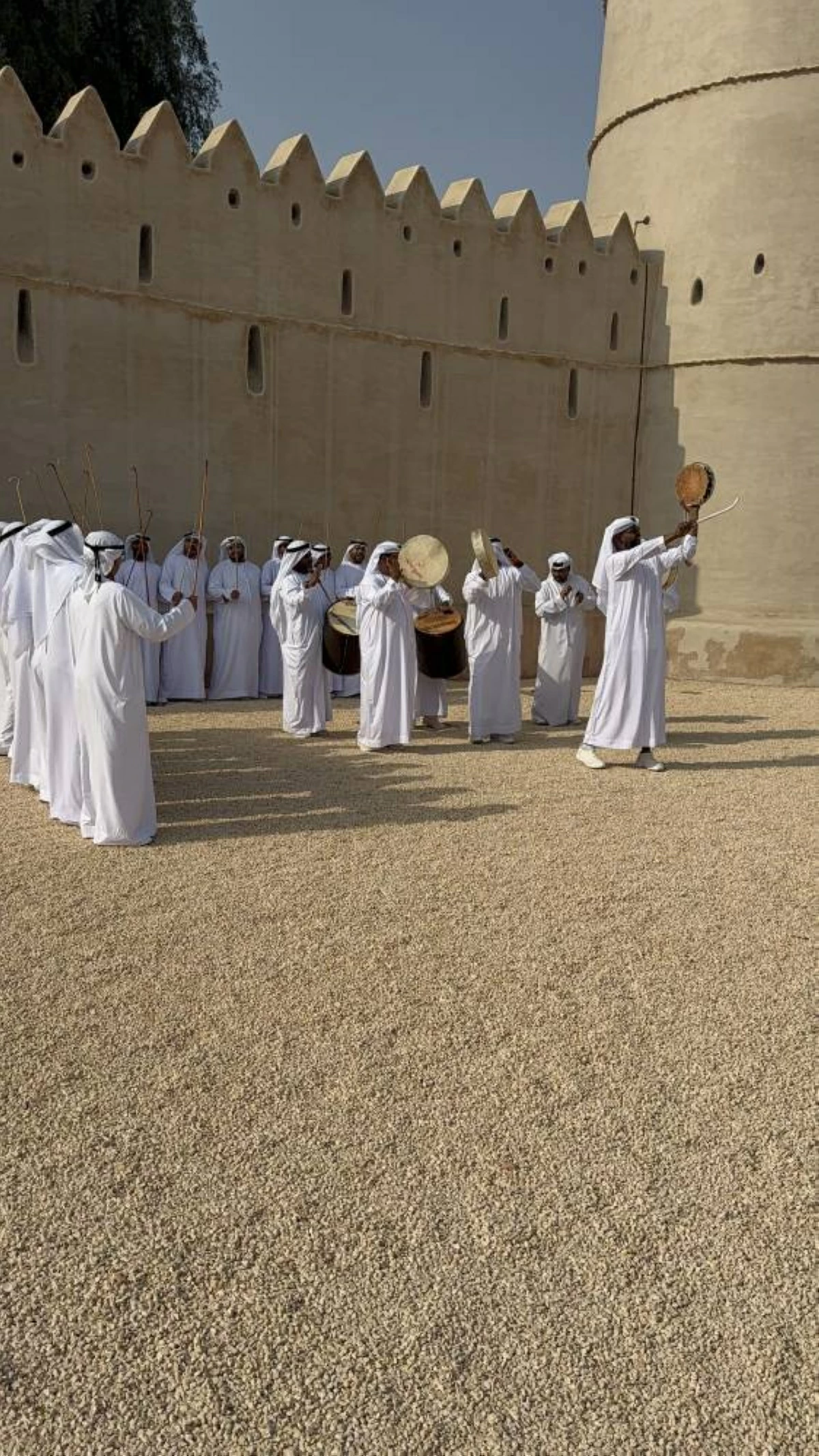 متحف العين يستضيف أنشطة ثقافية متعددة للمرتادين