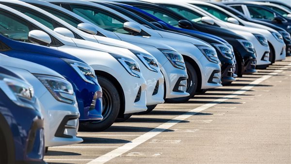 أمين رابطة مصنعي السيارات: الطلب تراجع 20% والعوامل المالية تحرك الأسعار