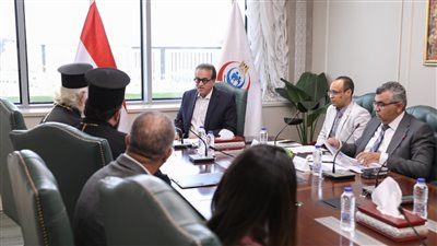 وزير الصحة يستقبل بابا الروم الأرثوذكس لبحث إنشاء مستشفى بالإسكندرية