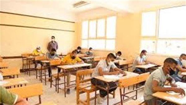تطبيق نظام المجمعات في امتحانات الثانوية لتعزيز انضباط اللجان
