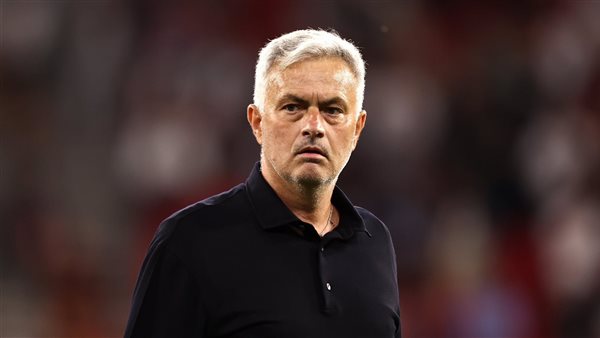 عاجل.. ريال مدريد يعلن رسمياً مورينيو مديراً فنياً لعام 2029